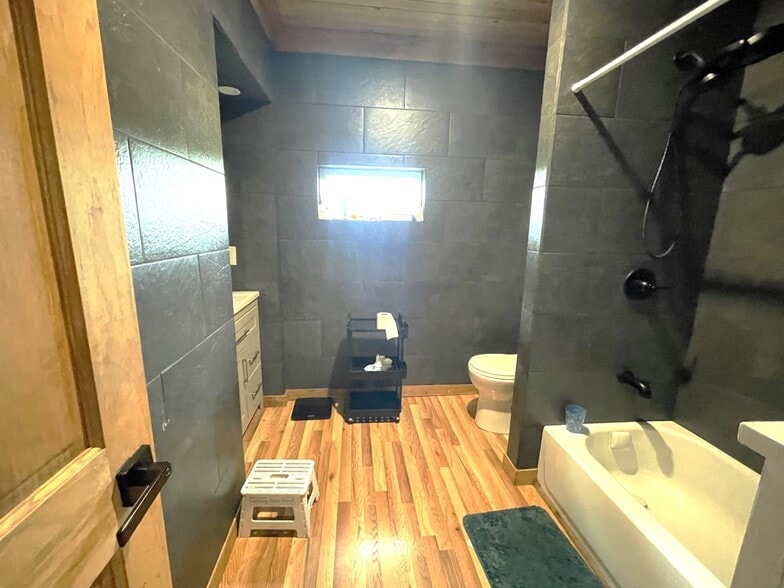 More Photos Of 19 Mason Corner Rd, Saint Albans Multifamily For Sale