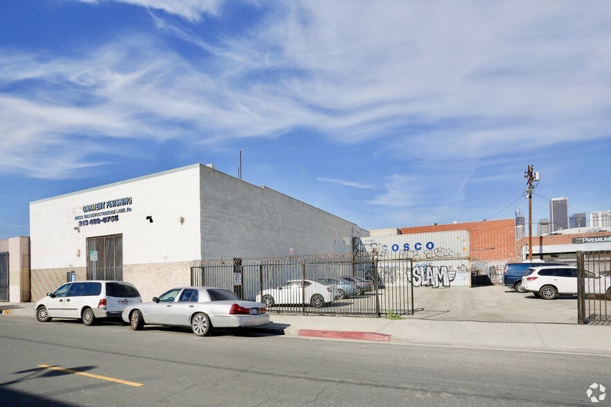 More Photos Of 765 Stanford Ave, Los Angeles Warehouse For Lease
