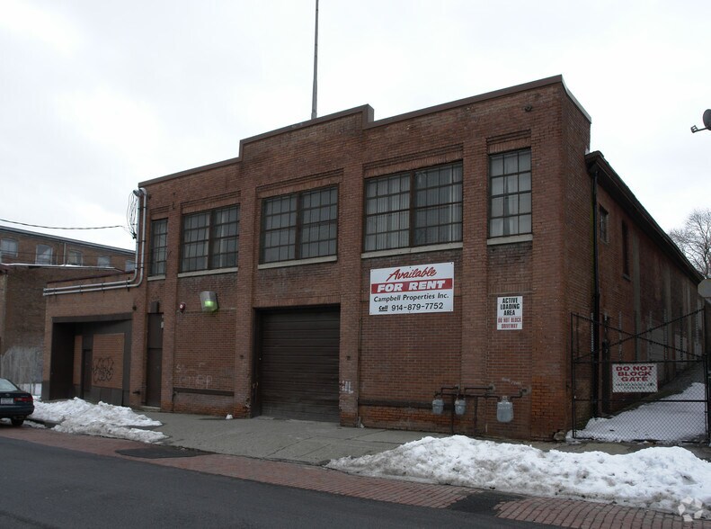 Primary Photo Of 337-341 Liberty St, Newburgh Warehouse For Lease