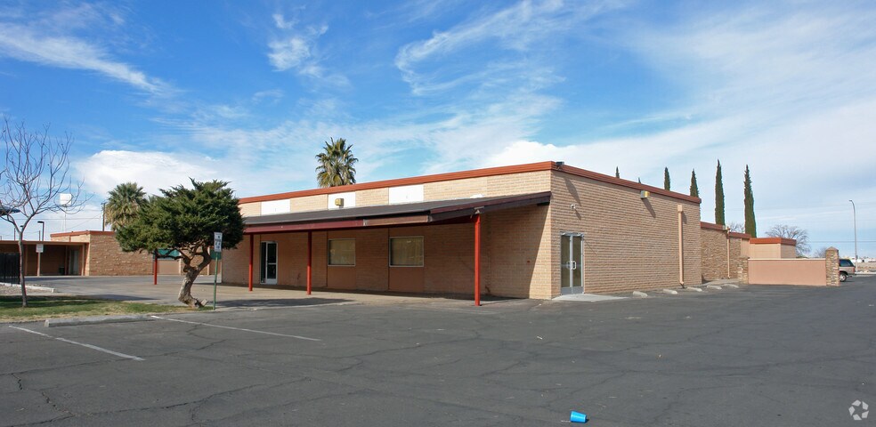 More Photos Of 2407 W Picacho Ave, Las Cruces Office For Lease