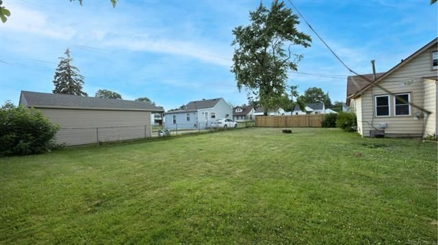 More Photos Of 7052 Ford Ave, Warren Land For Sale