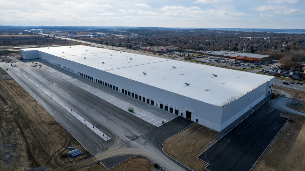 More Photos Of 1 Logistics Ct, Georgina, Keswick Service For Lease