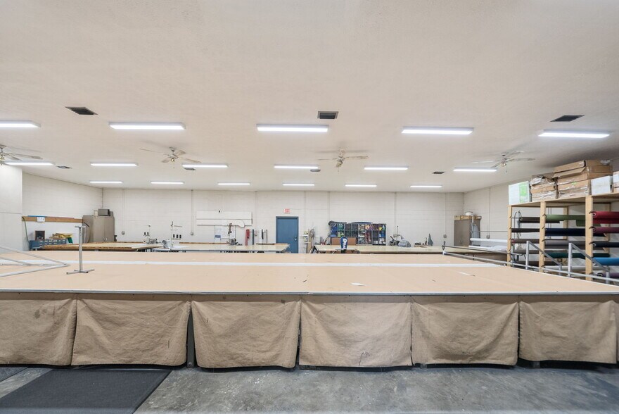 More Photos Of 2135 E 5th St, Panama City Auto Repair For Sale