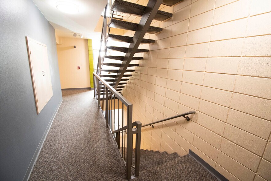 More Photos Of 63 Keystone Ave, Reno Office For Lease