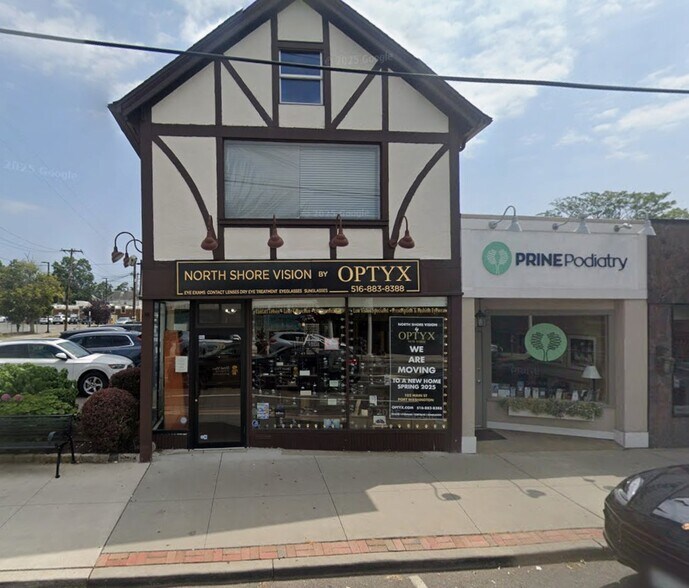 More Photos Of 36 Main St, Port Washington Office Residential For Lease
