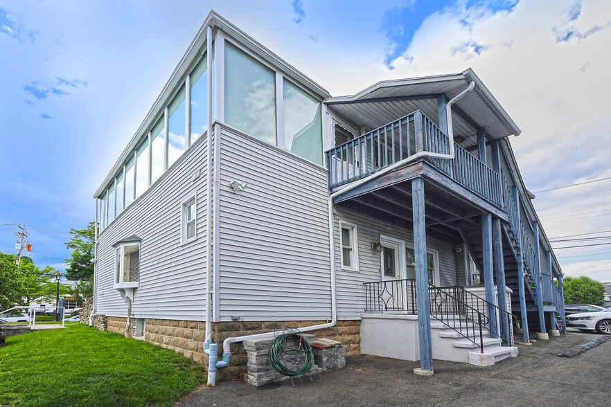 More Photos Of 71 Bridgeport Ave, Milford Multifamily For Sale