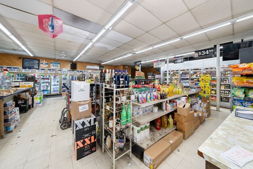 More Photos Of 859-863 Washington St, Boston Storefront For Sale