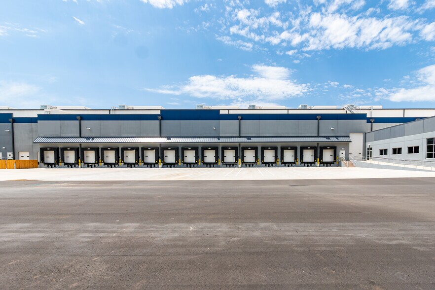 More Photos Of 3623 Lazy Hawk Road, Rock Hill Refrigeration Cold Storage For Lease