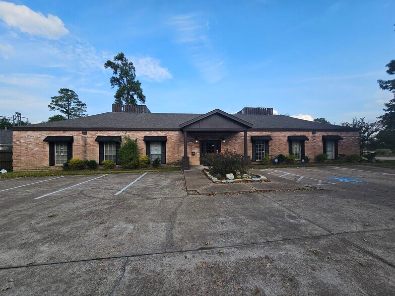 Primary Photo Of 14741 Pebble Bend Dr, Houston Loft Creative Space For Lease