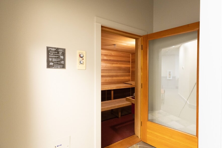 More Photos Of 360 Knechtel Way NE, Bainbridge Island Apartments For Sale