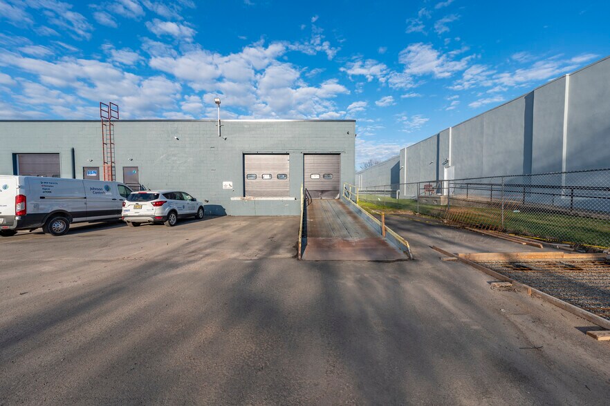 More Photos Of 380 North St, Teterboro Warehouse For Sale