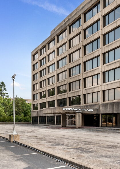 More Photos Of 20325 Center Ridge Rd, Rocky River Office For Sale