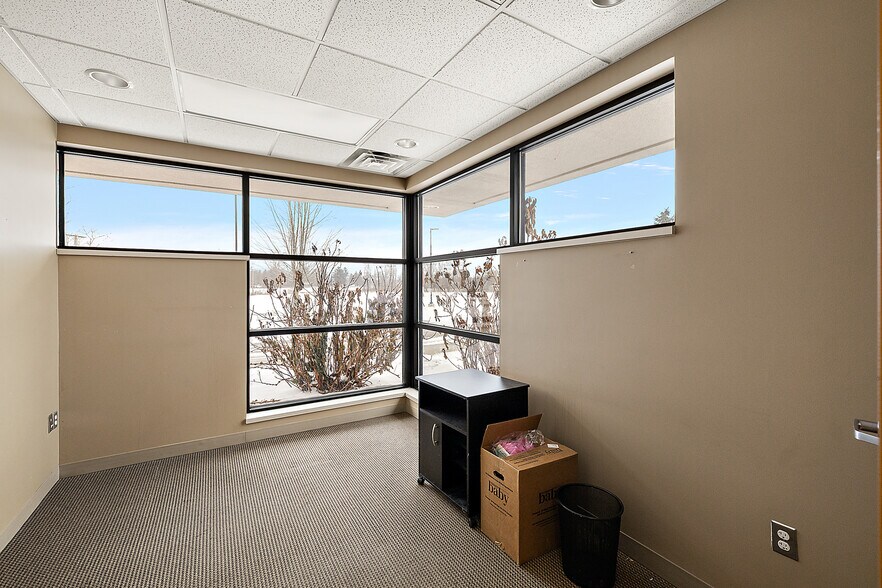 More Photos Of 1794 N Lapeer Rd, Lapeer Medical For Lease