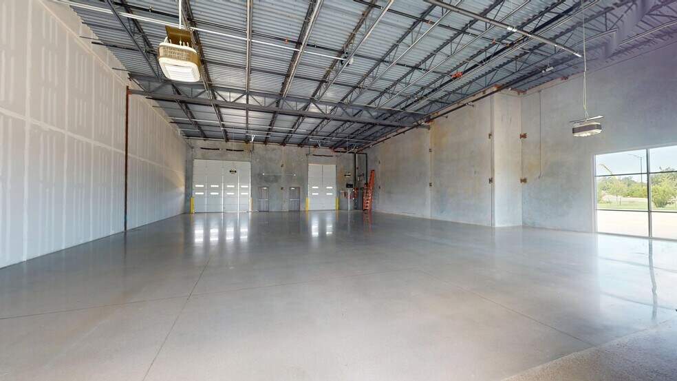 More Photos Of 2006 Rivery Blvd, Georgetown Unknown For Lease