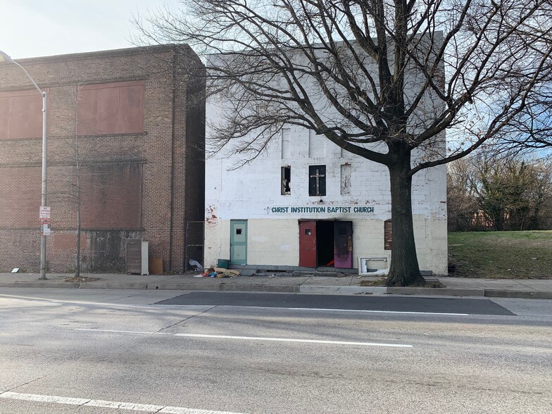 More Photos Of 926-938 E Monument St, Baltimore Warehouse For Sale