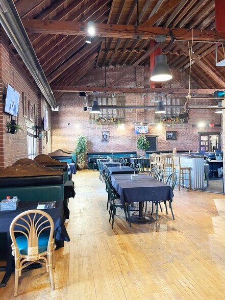 More Photos Of 815 7th St, Fort Lupton Restaurant For Sale