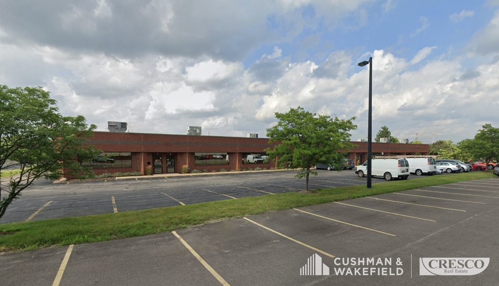 More Photos Of 5970 Cochran Rd, Solon Office For Lease