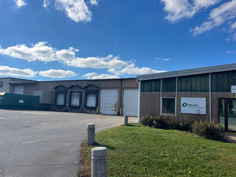 More Photos Of 930 Single Ave, Wausau Manufacturing For Lease