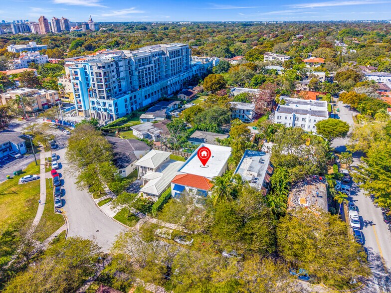 More Photos Of 1610 Salzedo St, Coral Gables Apartments For Sale