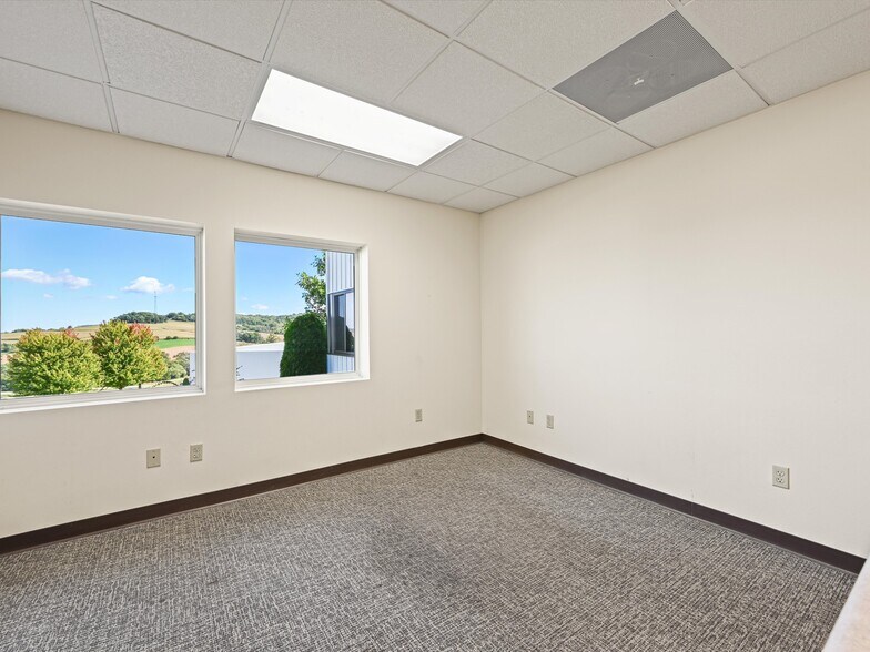 More Photos Of 10496 Ironwood Dr, Dubuque Land For Sale