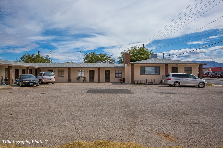 More Photos Of 233 W Mesquite Blvd, Mesquite Apartments For Sale
