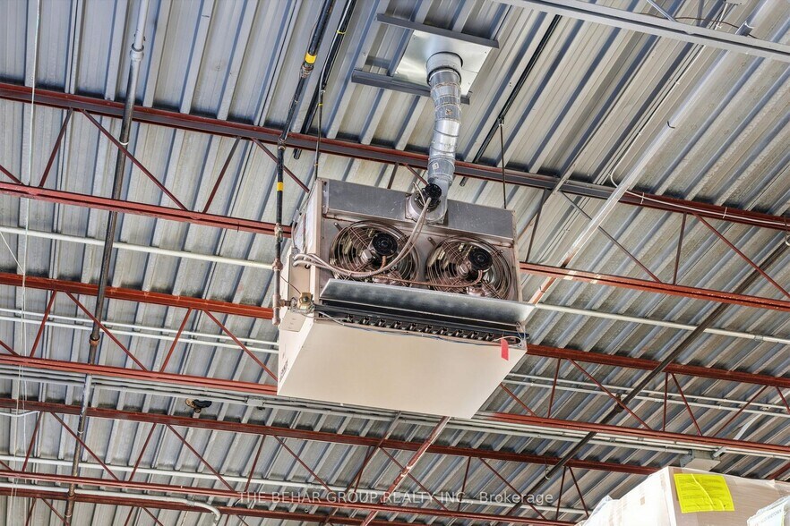 More Photos Of 1740 Sismet Rd, Mississauga Manufacturing For Sale