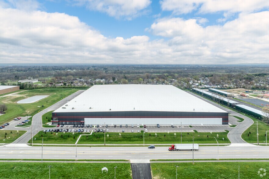 More Photos Of 3330 Alum Creek Dr, Columbus Distribution For Lease