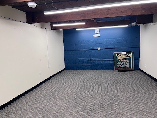 More Photos Of 10-12 Park St, Winchester Flex For Lease