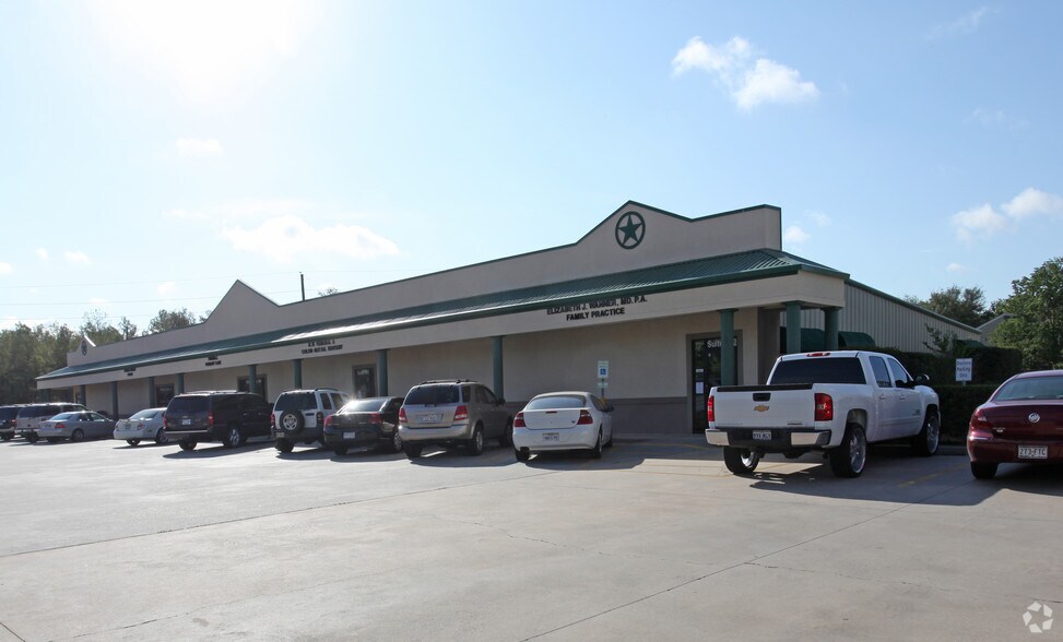 Primary Photo Of 1101 Alma St, Tomball Medical For Lease