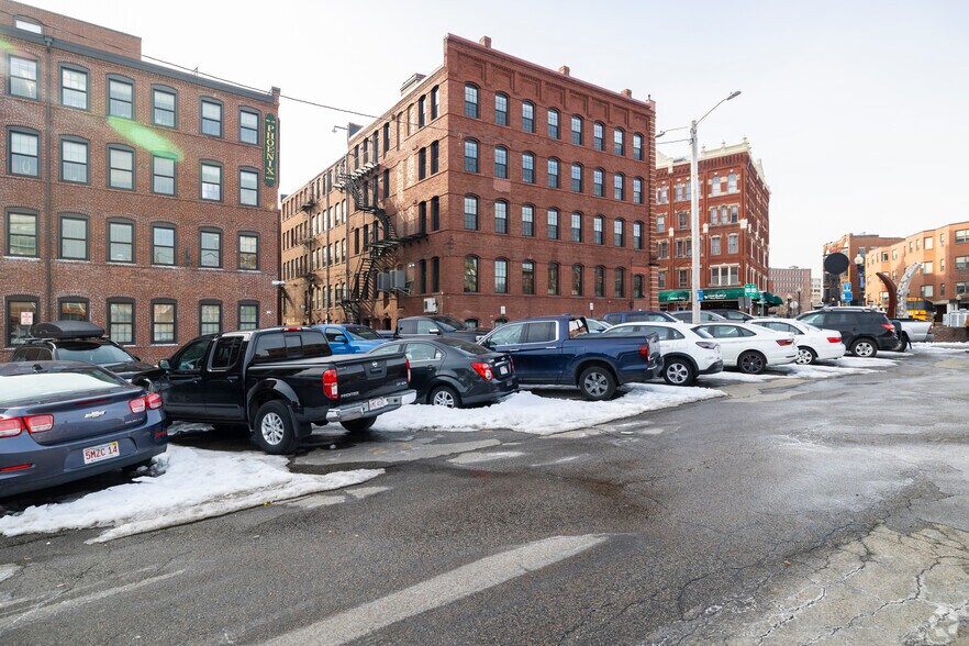 More Photos Of 2-8 Washington St, Haverhill Apartments For Sale