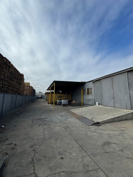 More Photos Of 5425 E State St, Montclair Manufacturing For Lease