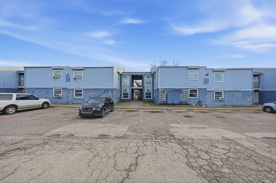 More Photos Of 3410 Fordham Rd, Dallas Apartments For Sale