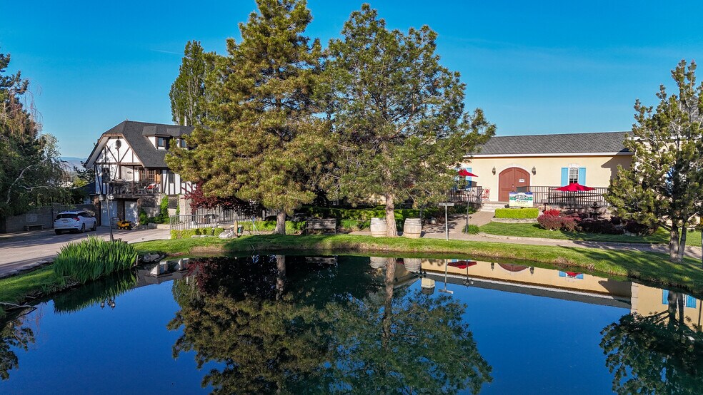 More Photos Of 500 S Bonair Rd, Zillah Winery Vineyard For Sale