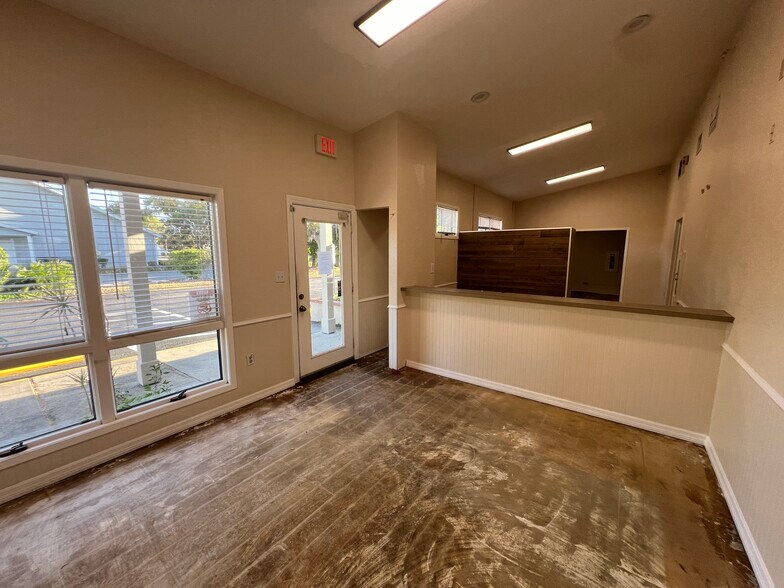 More Photos Of 5427 Water St, New Port Richey Medical For Sale