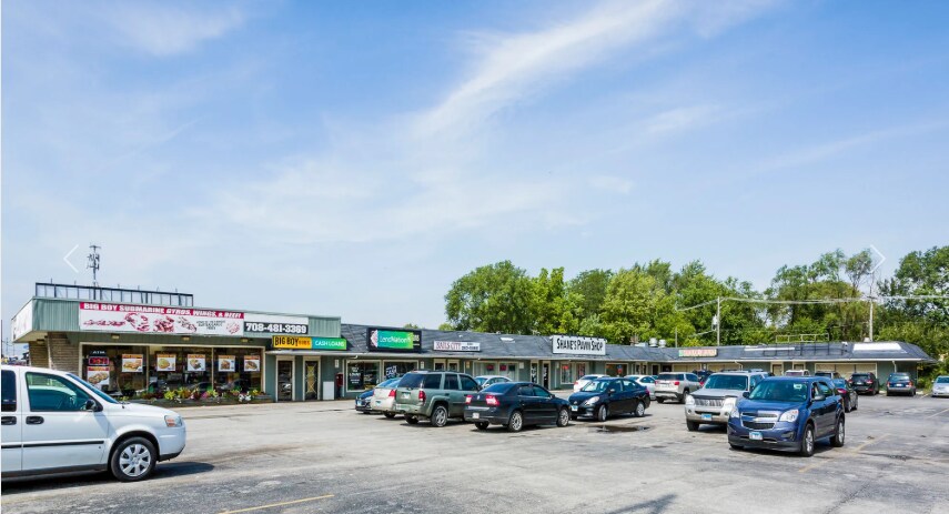 More Photos Of 403-419 W Lincoln Hwy, Chicago Hts, Chicago Heights Unknown For Lease
