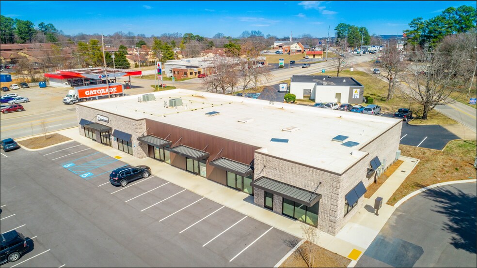More Photos Of 6736 Lee Hwy, Chattanooga Loft Creative Space For Lease