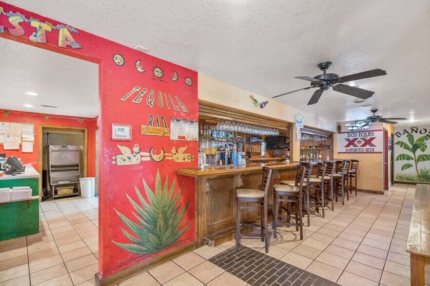 More Photos Of 6605 Hwy 54, Osage Beach Restaurant For Sale