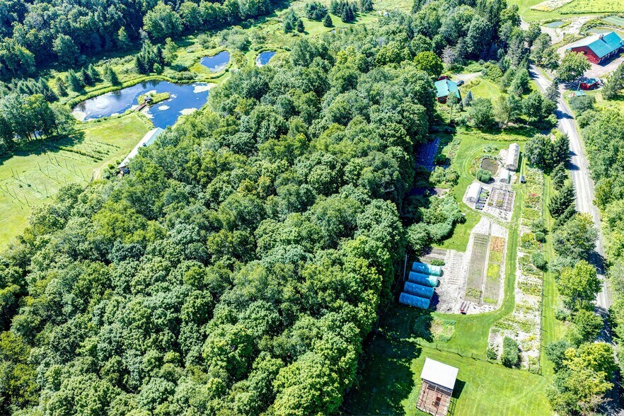 More Photos Of 304 Sutherland Rd, East Meredith Lodge Meeting Hall For Sale