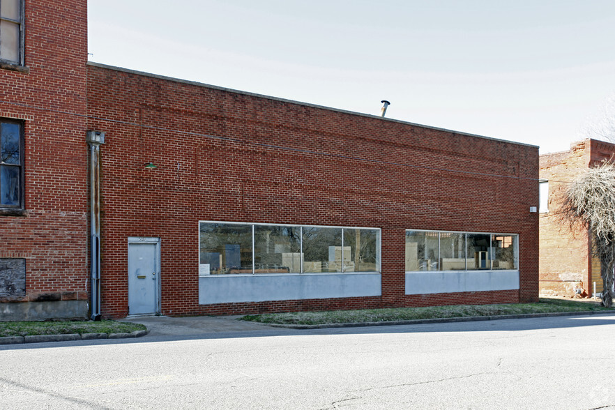 Primary Photo Of 509 W Oklahoma Ave, Guthrie Warehouse For Sale