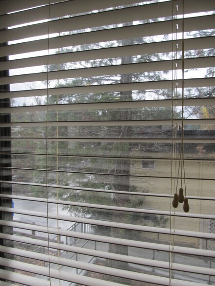 More Photos Of 1012 Sutton Way, Grass Valley Office For Lease