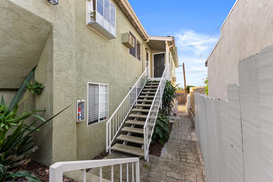 More Photos Of 4084 Oregon St, San Diego Apartments For Sale