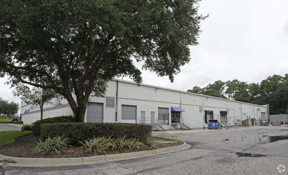 More Photos Of 6602 Executive Park Ct, Jacksonville Industrial For Lease