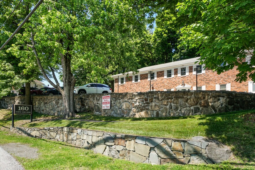 More Photos Of 160 N State Rd, Briarcliff Manor Village Medical For Lease