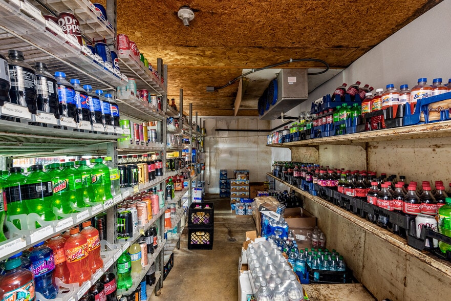 More Photos Of 10842 Highway 5 S, Mountain Home Convenience Store For Sale