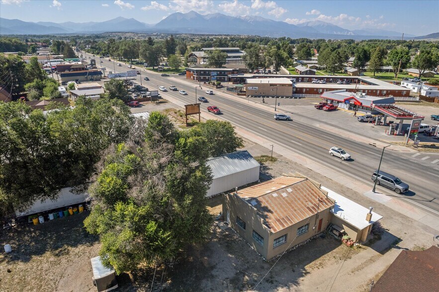 More Photos Of 249 W Rainbow Blvd, Salida Flex For Sale