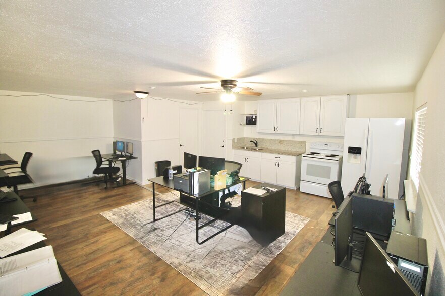 More Photos Of 610 Dundee Rd, Dundee Storefront Retail Residential For Sale