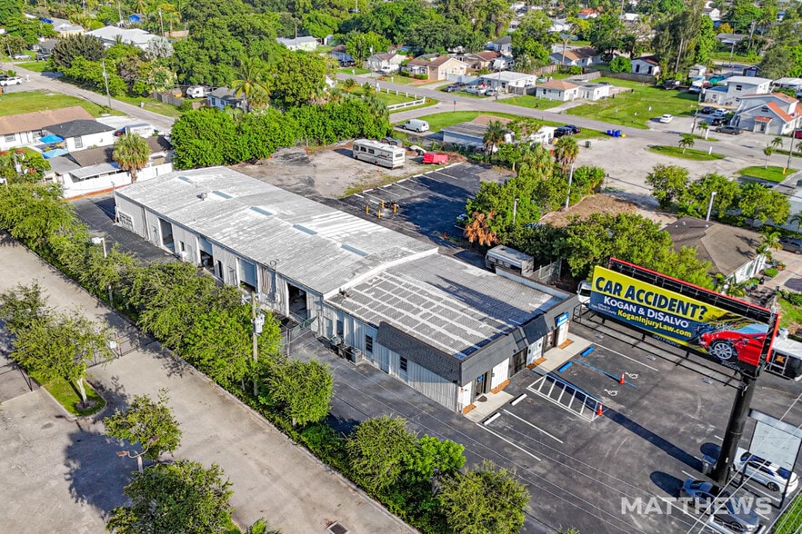 Primary Photo Of 388 S Military Trl, West Palm Beach Light Distribution For Lease