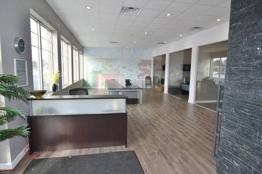 More Photos Of 227133 Rib Mountain Dr, Rib Mountain Storefront Retail Office For Lease