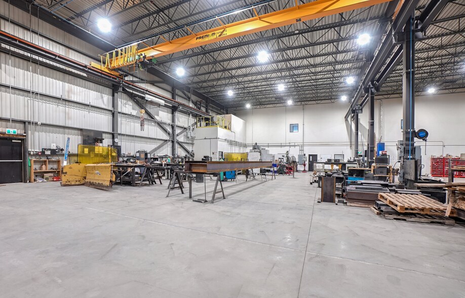 More Photos Of 1000 Rue Gaudette, Saint-jean-sur-richelieu Warehouse For Lease