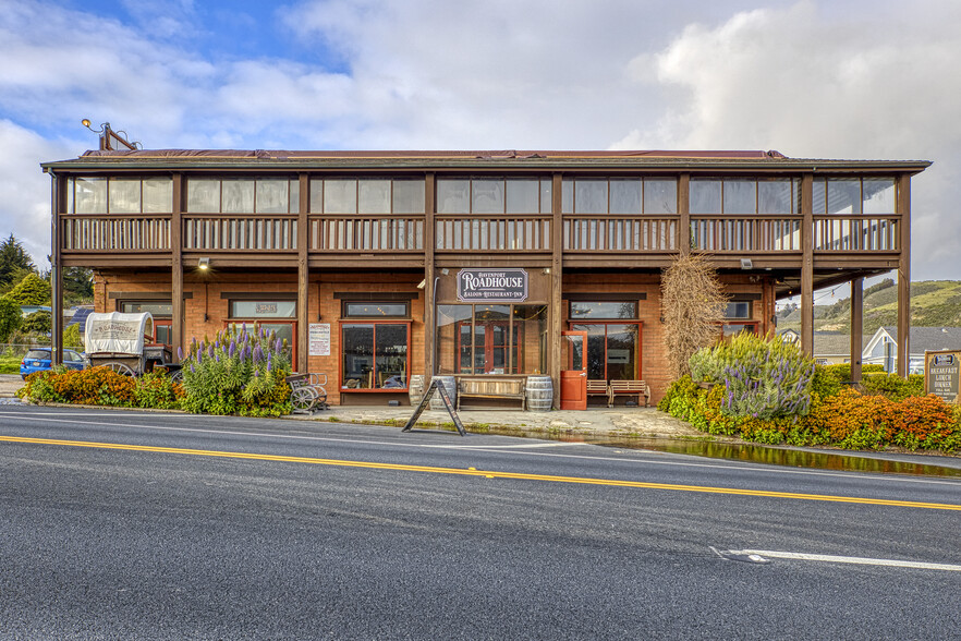 Primary Photo Of 1 Davenport Ave, Davenport Hotel For Sale